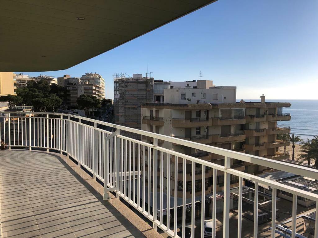 Apartamento Bruselas Салоу Екстериор снимка