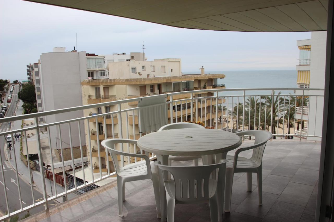 Apartamento Bruselas Салоу Екстериор снимка